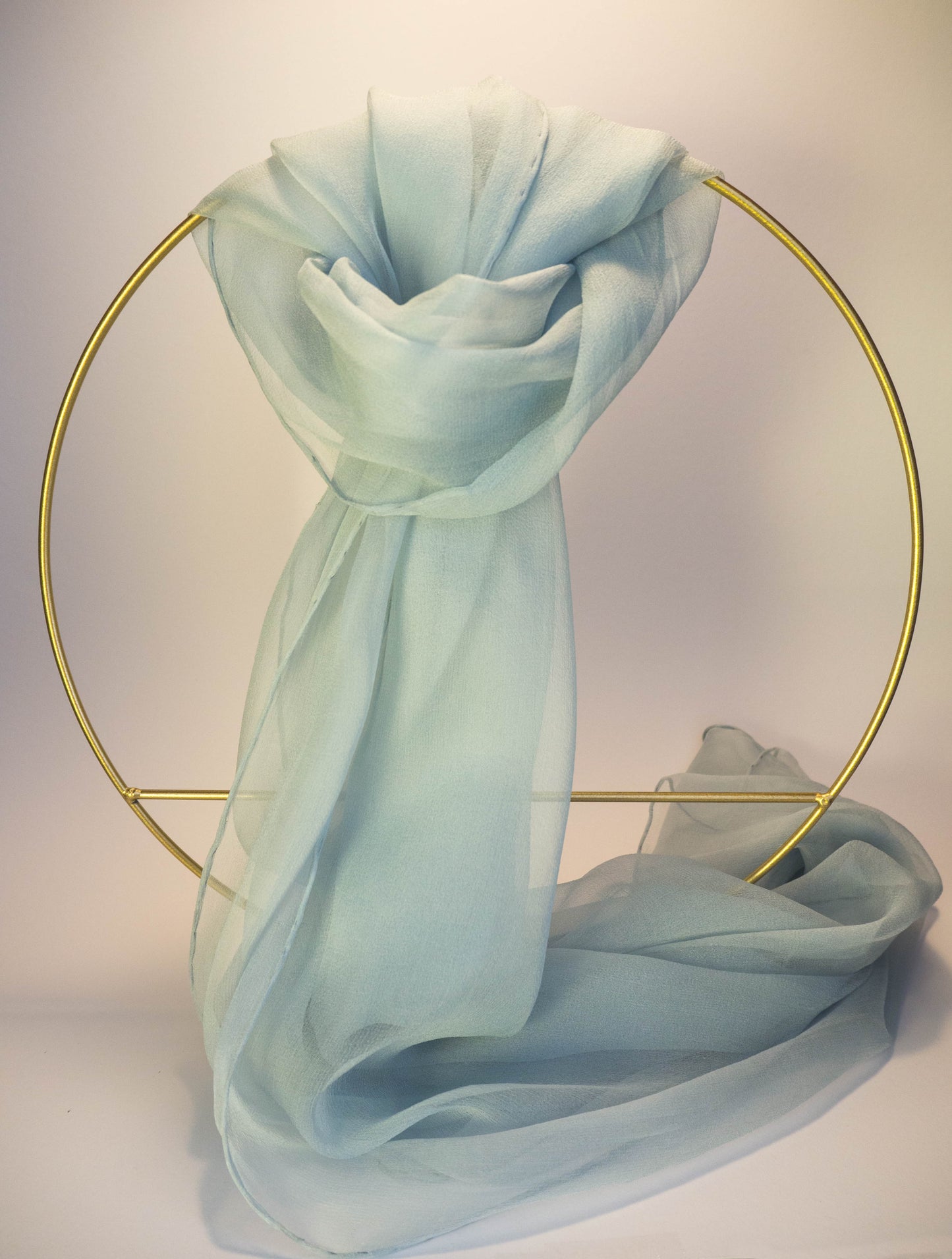 Schal aus feinem Chiffon in Unifarben