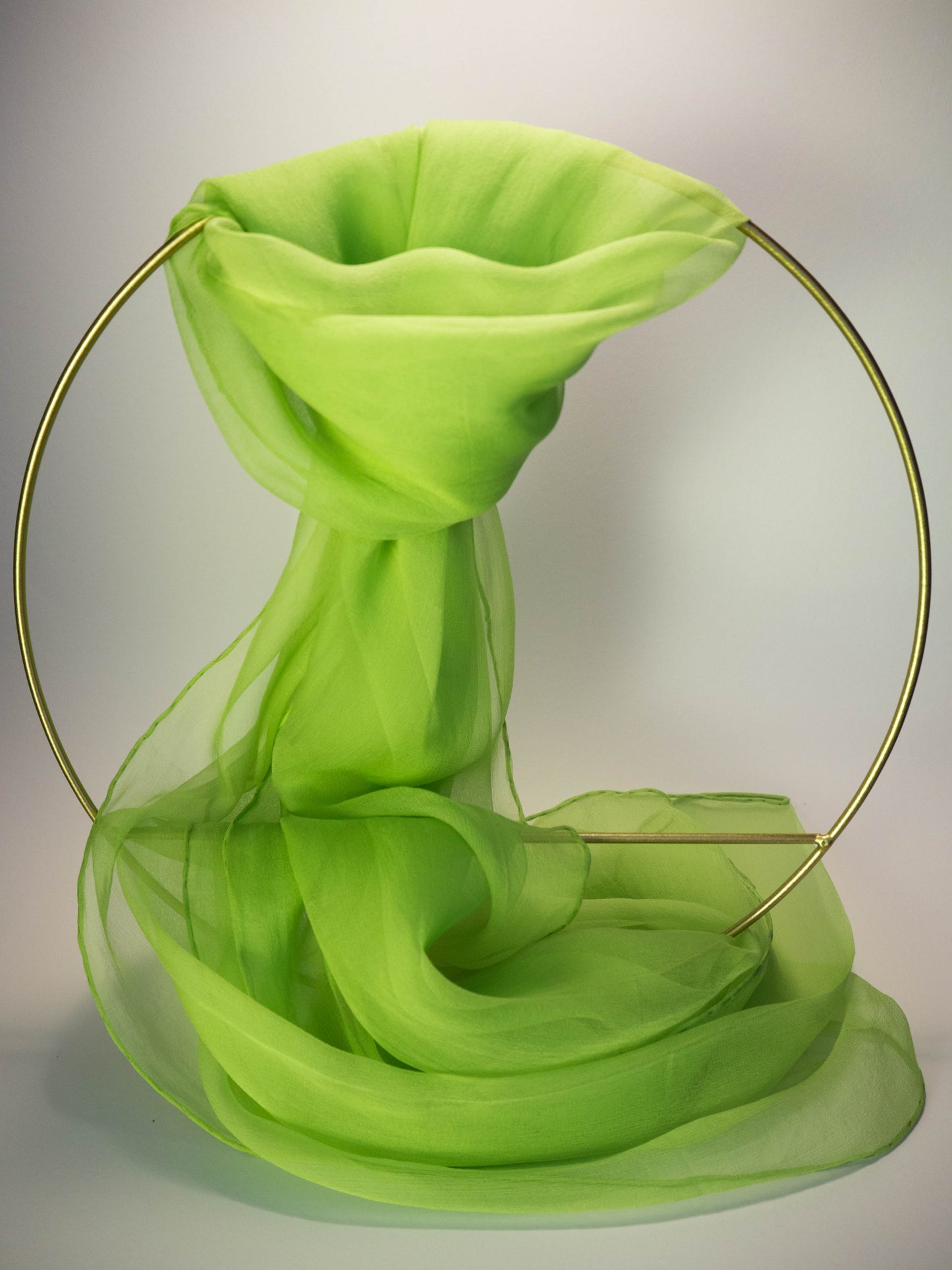 Schal aus feinem Chiffon in Unifarben