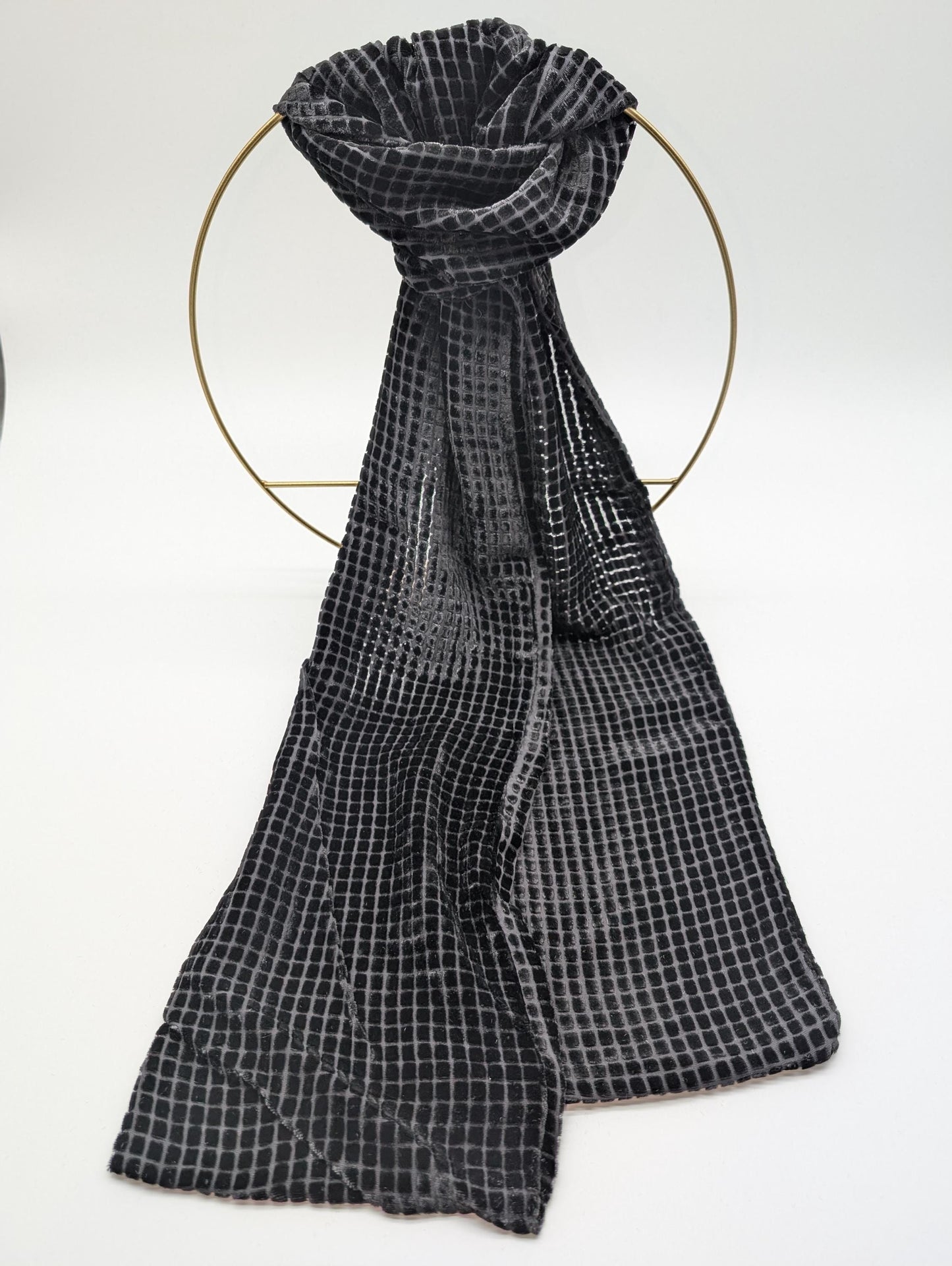 Stilvoller Samtschal Seiden-Chiffon mit Minikaromuster aus Samt, Doppelschichtig (152x17 cm)