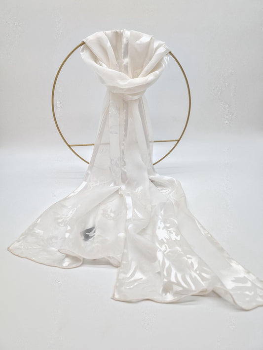 Damen Seidenschal mit eleganten Blumenmuster aus Satin - 155cm x 34cm