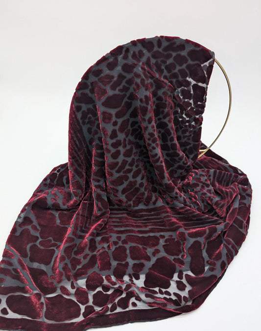 Tuch aus Samt und Seide mit zeitlosen Leoparden-Muster – 102x102cm, Luxus-Mix aus Viskose und Seide